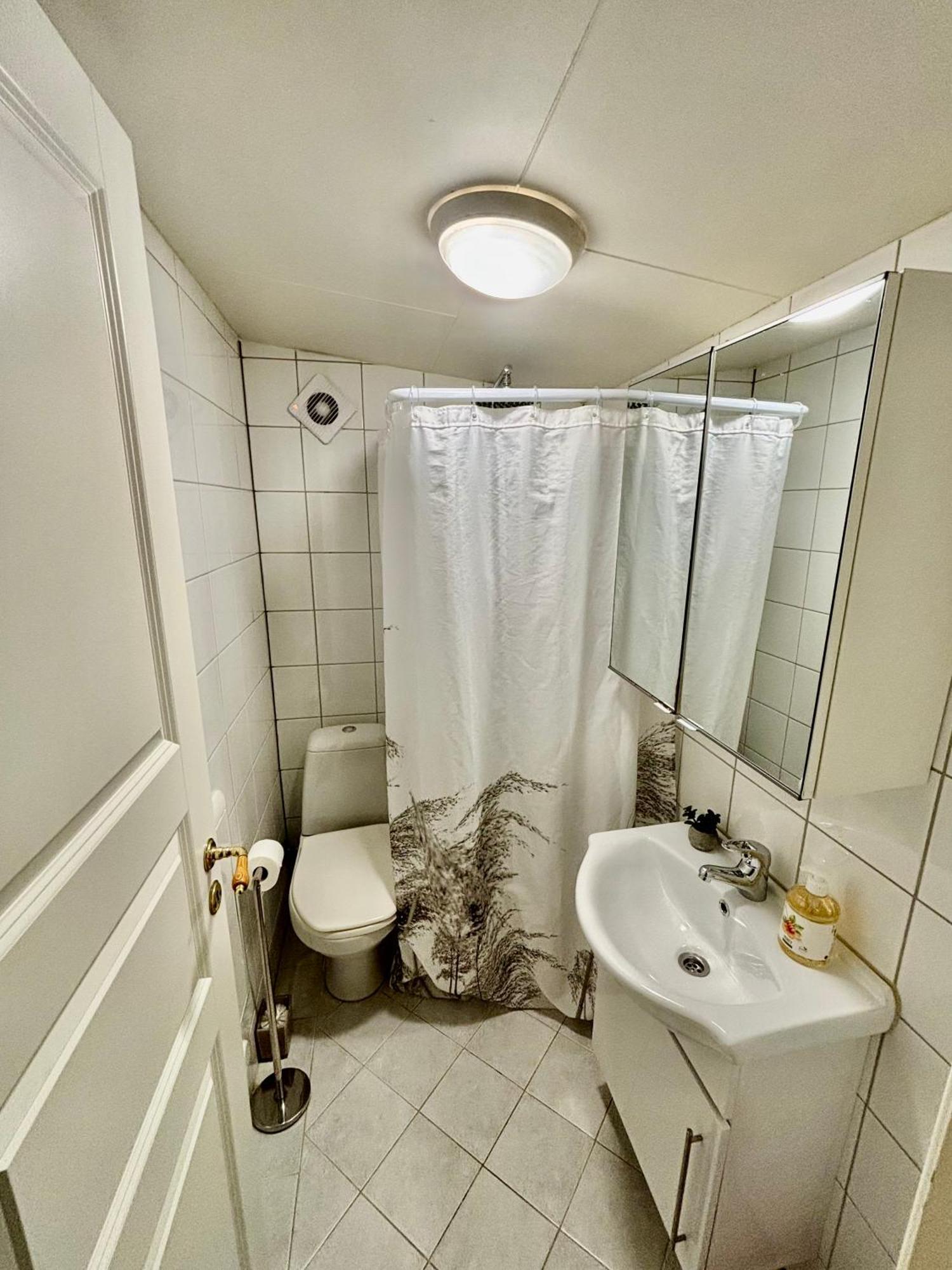 Litle Cozy Apartment In Alesund Exterior photo